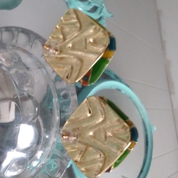Vintage Geometric shape earrings - Picture 3 of 5